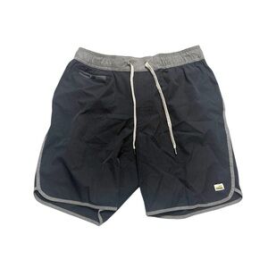 Vuori Men's Banks Shorts